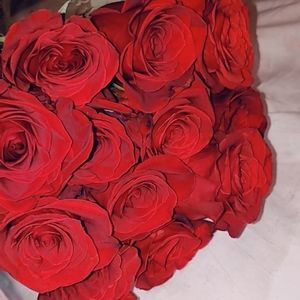 Meet your Posher, Monique